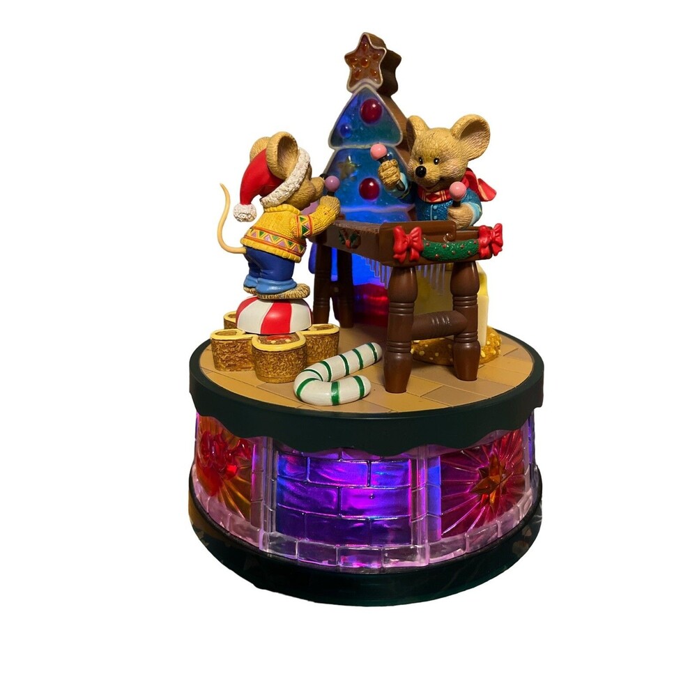 Enesco Style Christmas Xylophone Multi-Action/Lights‎ Music Box